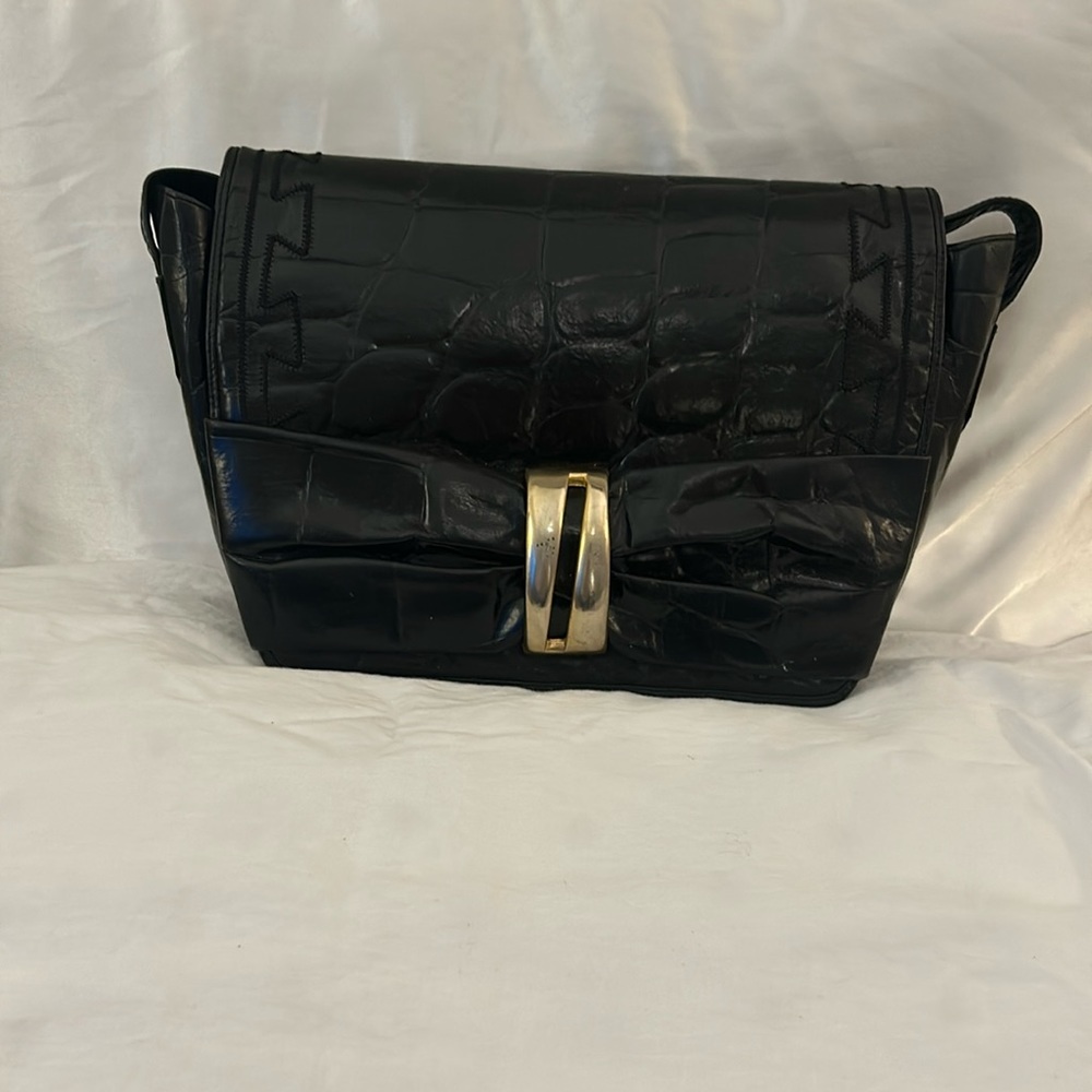 Black sharif bag